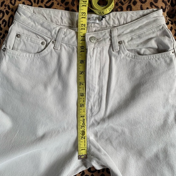 New with tags. Na-kd raw hem jeans - Picture 4 of 12